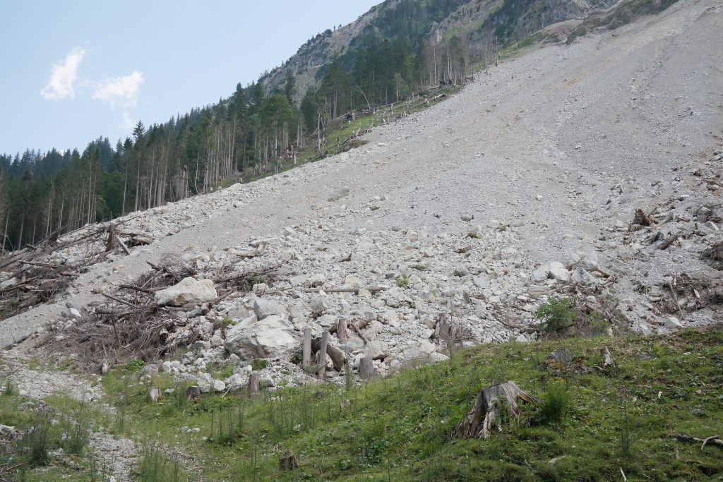 Rischio meteo-idro. Sei preparato in caso di frana?